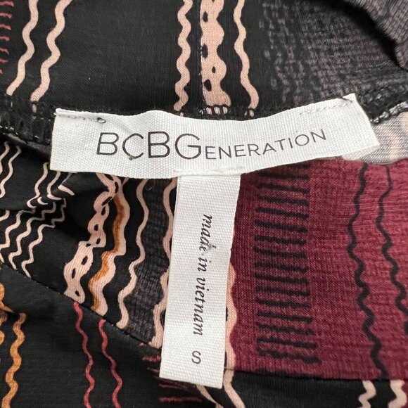 BCBGeneration Striped Shift Dress Short Sleeve Above Knee Multicolor Size Small - Picture 8 of 9